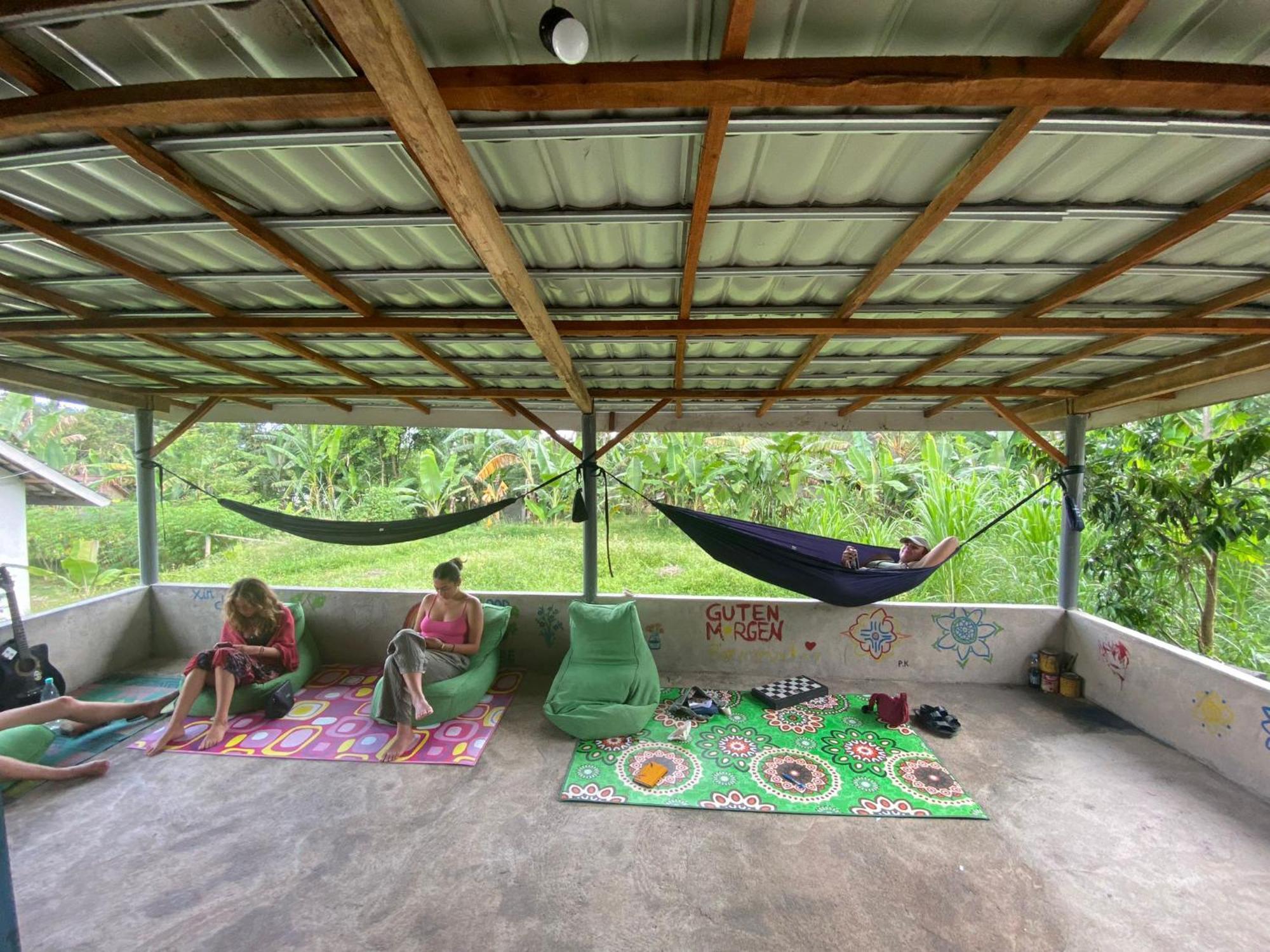 Tetebatu Hostel Ngoại thất bức ảnh