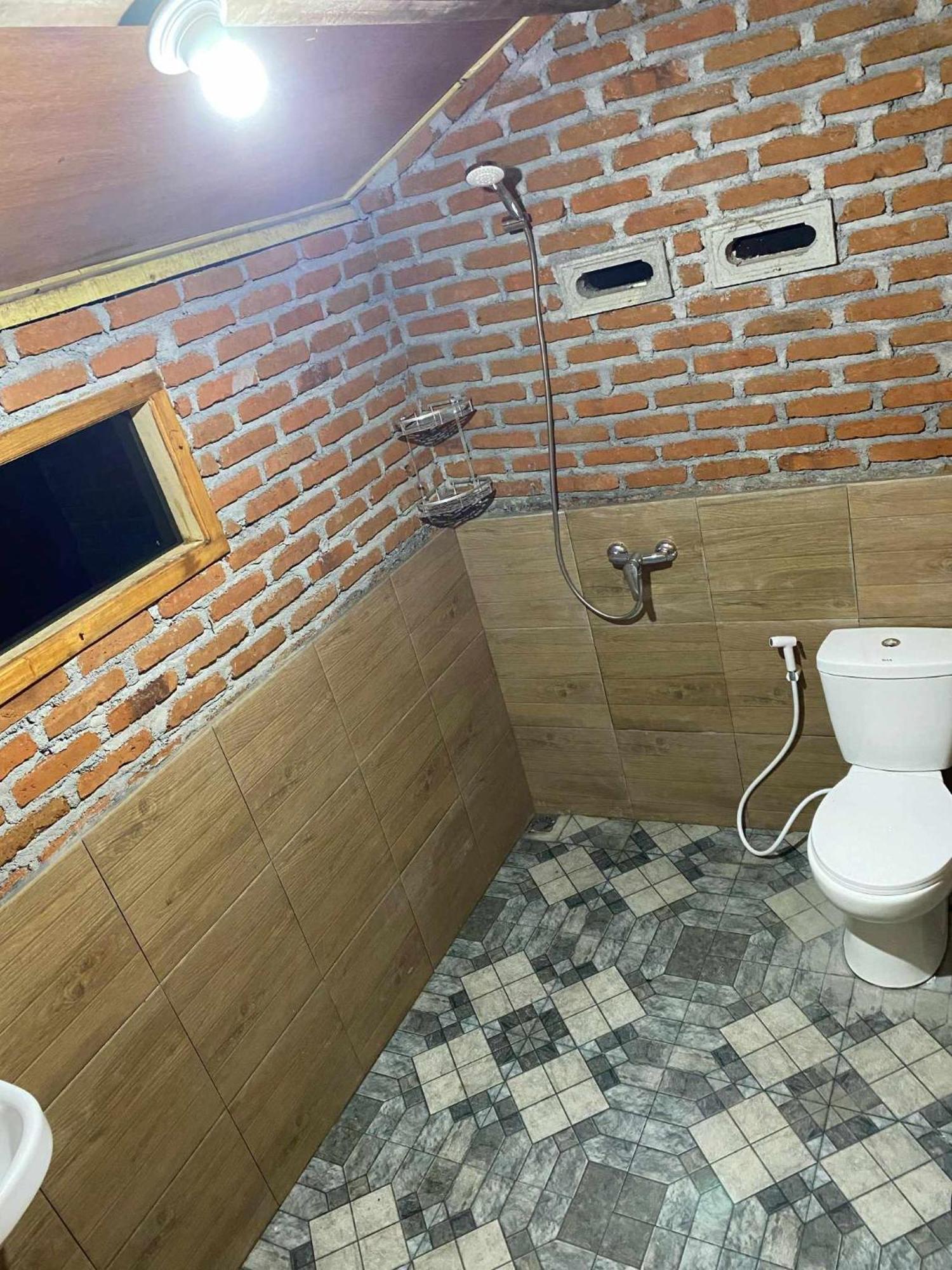 Tetebatu Hostel Ngoại thất bức ảnh