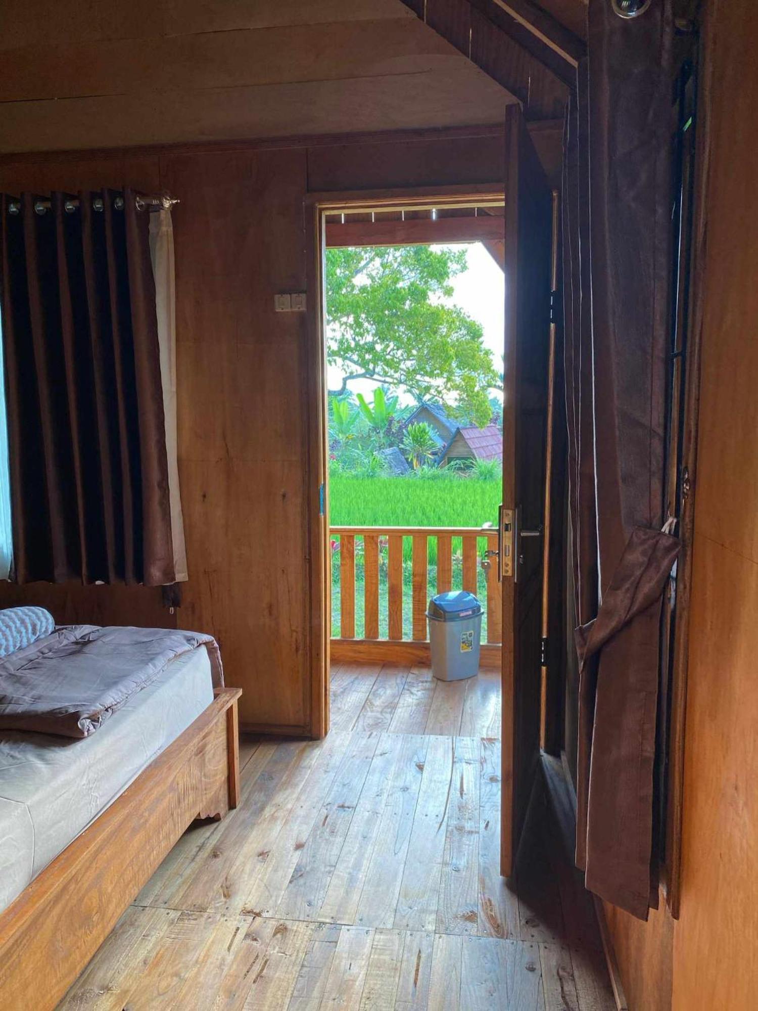 Tetebatu Hostel Ngoại thất bức ảnh