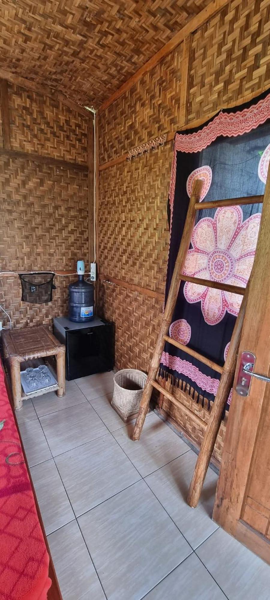 Tetebatu Hostel Phòng bức ảnh
